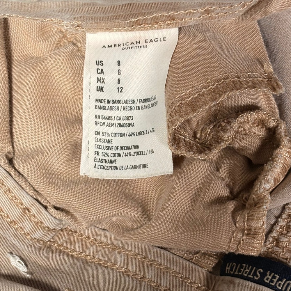 Y2K American Eagle Super Stretch Khaki Tan Midi Shorts Size 8 Casual Summer - Picture 4 of 6